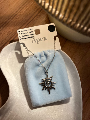 گردنبند برند Apex