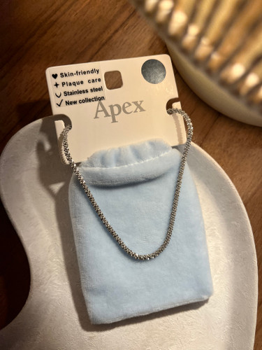 گردنبند برند Apex