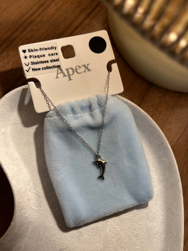 گردنبند برند Apex